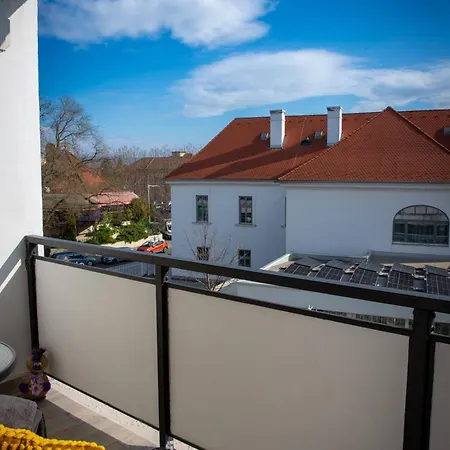 Апартаменты Castle View
