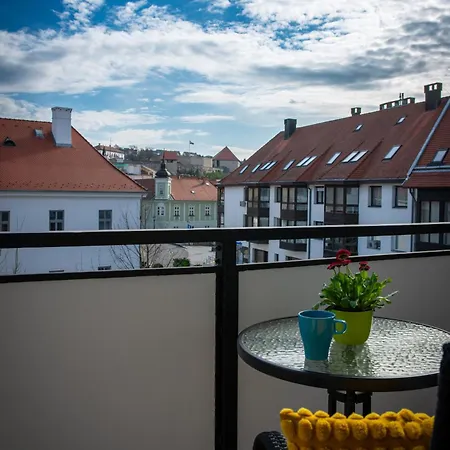 Апартаменты Castle View Эгер