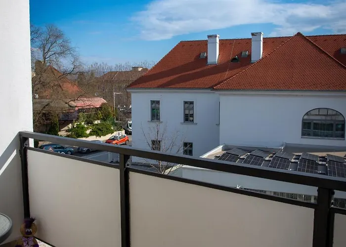 Apartment Castle View